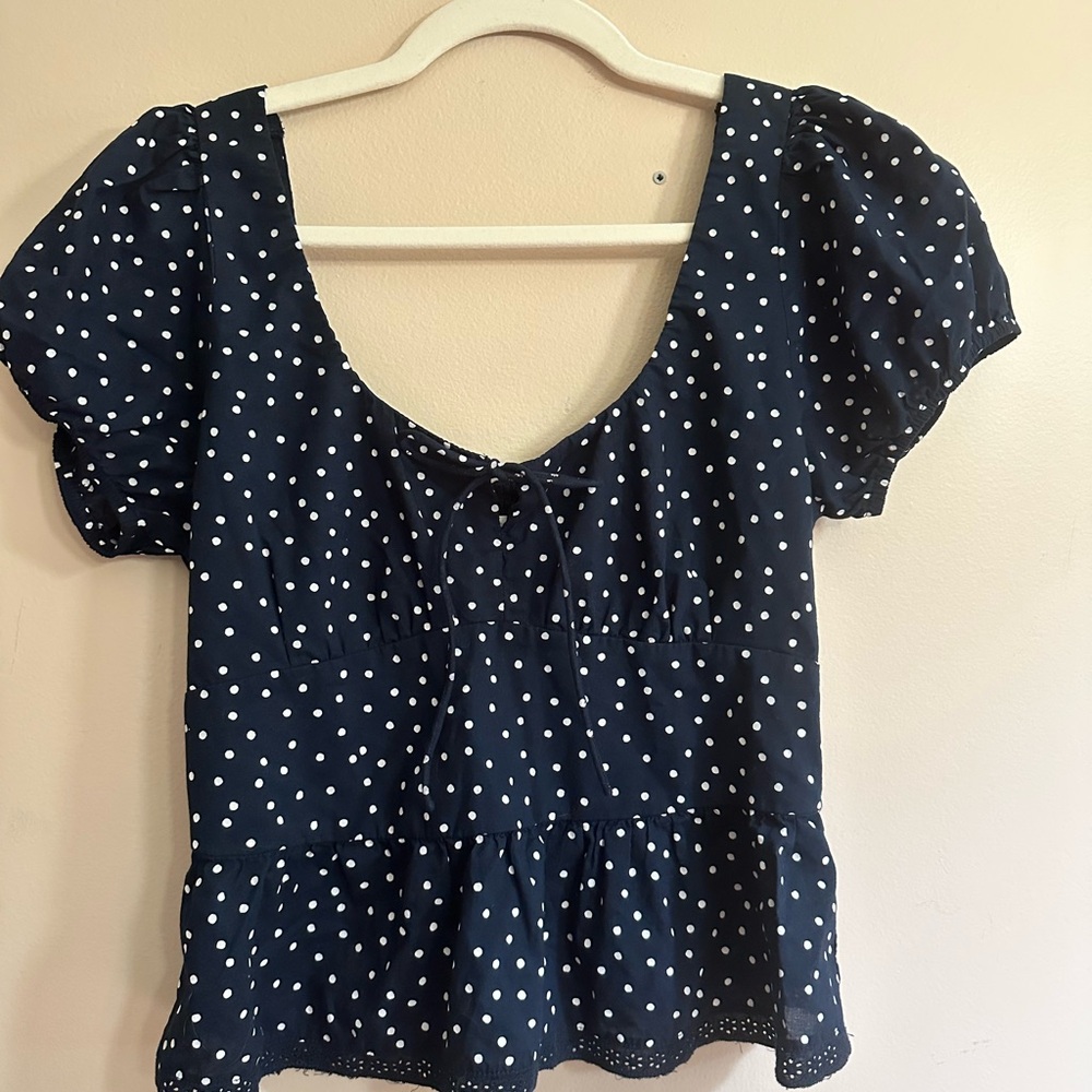 Hollister Navy Polka Dot Peplum Top - Picture 5 of 12